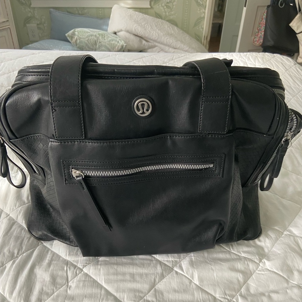 lululemon bag